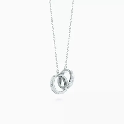 Tiffany 1837™ 인터라킹 서클 펜던트